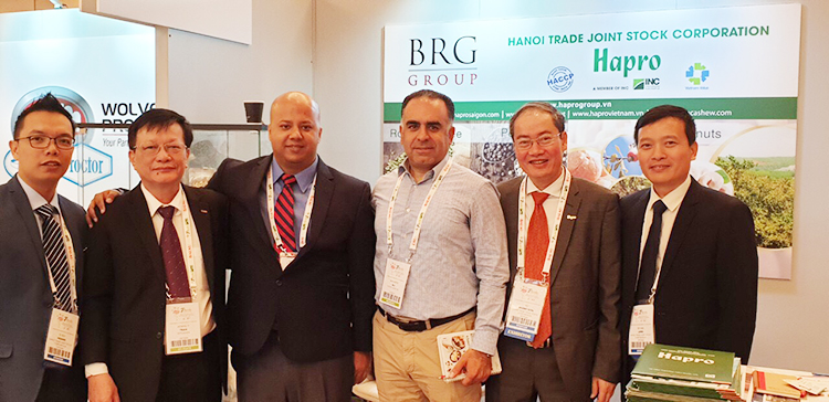 Đoàn xúc tiến thương mại Hapro gặp gỡ và trao đổi cơ hội kết nối hàng hóa  với các đối tác lớn tại Hội nghị Hạt & Quả khô thế giới (INC) 2019