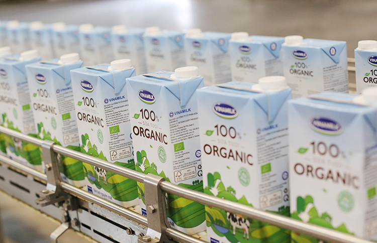 Các sản phẩm sữa hữu cơ (organic) của Vinamilk luôn được người tiêu dùng tin tưởng chọn mua.
