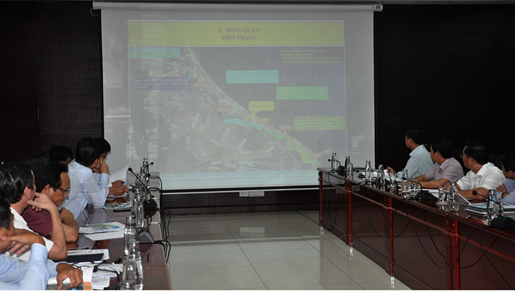 Buổi làm việc giữa lãnh đạo tỉnh Quảng Nam và thành phố Đà Nẵng bàn giải pháp nạo vét sông Cổ Cò