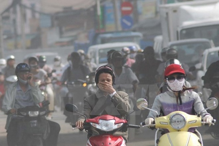 Ô nhiễm không khí gây ra nhiều vấn đề về sức khỏe cho con người.