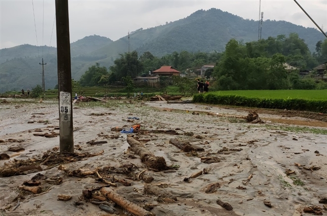 Khoảng 3h ngày 17/4, sau trận mưa lớn, lũ ống bất ngờ ập về thôn Nậm Điệp (xã Minh Lương, huyện Văn Bàn, Lào Cai). (Ảnh: Báo Lào Cai)