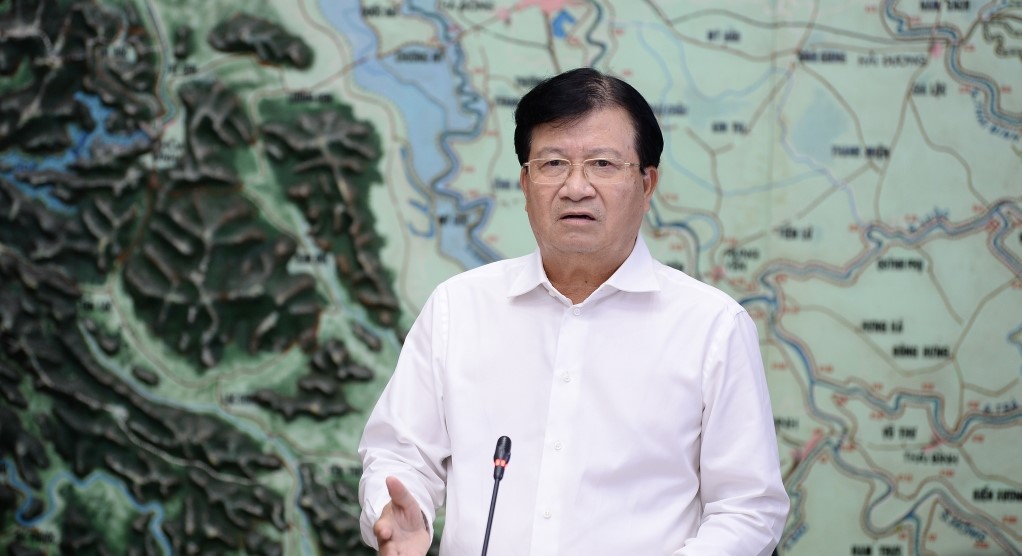Phó Thủ tướng Trịnh Đình Dũng – Trưởng Ban Chỉ đạo Trung ương về PCTT phát biểu tại cuộc họp