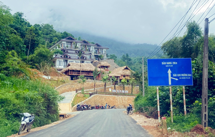 Bá Thước phát huy cao nhất vai trò của cấp ủy, chính quyền các cấp trong chỉ đạo, điều hành, kiểm tra, đôn đốc và tuyên truyền đẩy nhanh tiến độ thực hiện Chương trình giảm nghèo bền vững.