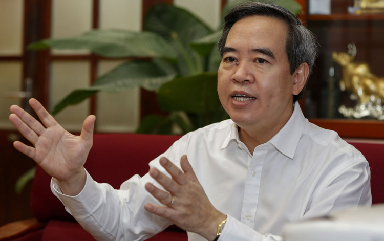 Ông Nguyễn Văn Bình, Ủy viên Bộ Chính trị, Trưởng ban Kinh tế Trung ương khẳng định: Nghị quyết xử lý nợ xấu không bao dung bất kỳ ai, mọi sai phạm đều bị xử lý.