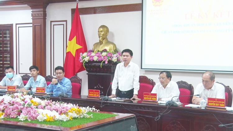 đồng chí Trương Quốc Huy, Phó Bí thư Tỉnh ủy, Chủ tịch UBND tỉnh Hà Nam phát biểu tại sự kiện