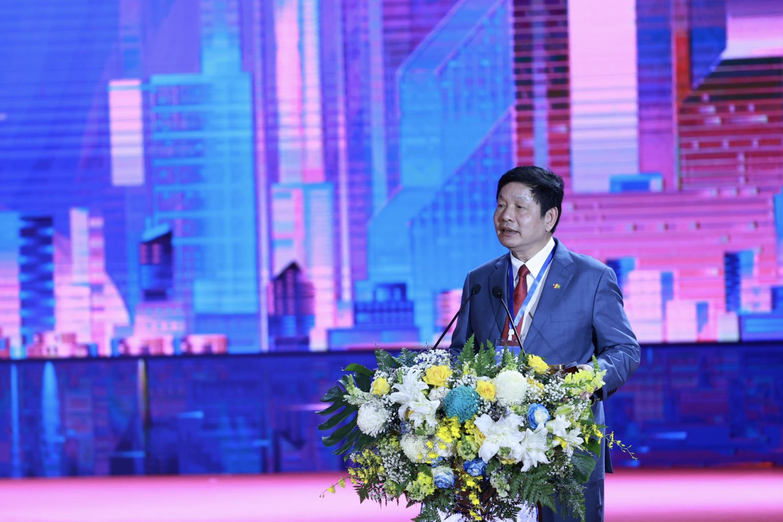 Chủ tịch Tập đoàn FPT Trương Gia Bình tin tưởng vào giấc mơ xây dựng tổ hợp công nghệ khổng lồ tại Khánh Hòa. Ảnh_ Dương Giang_TTXVN.