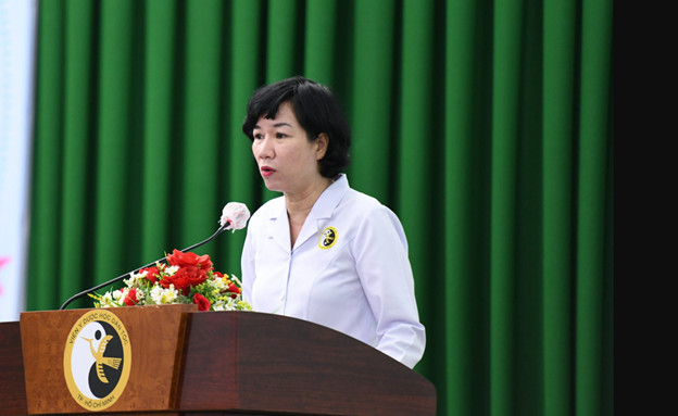 Tiến sĩ, Bác sĩ Trương Thị Ngọc Lan, Phó viện trưởng Viện Y dược học dân tộc Thành phố Hồ Chí Minh.