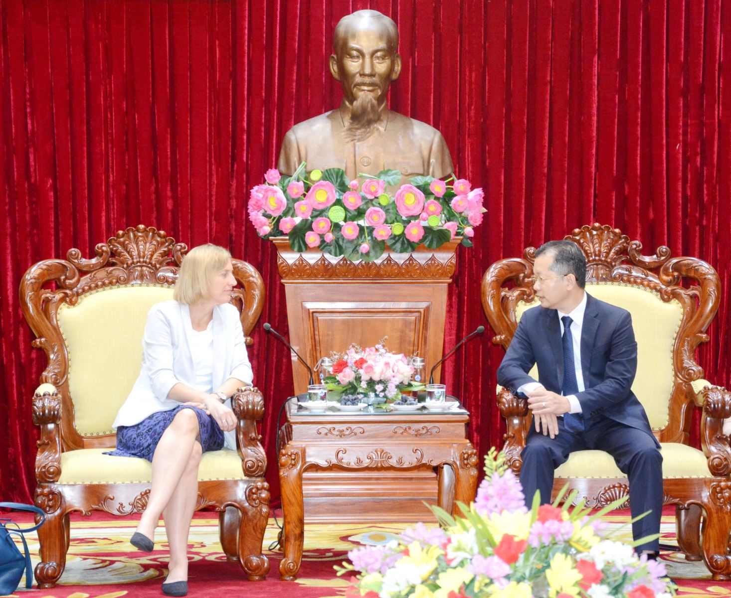 Ông Nguyễn Văn Quảng, Bí thư Thành ủy Đà Nẵng tiếp Tân Tổng Lãnh sự  Hoa Kỳ tại TPHCM.