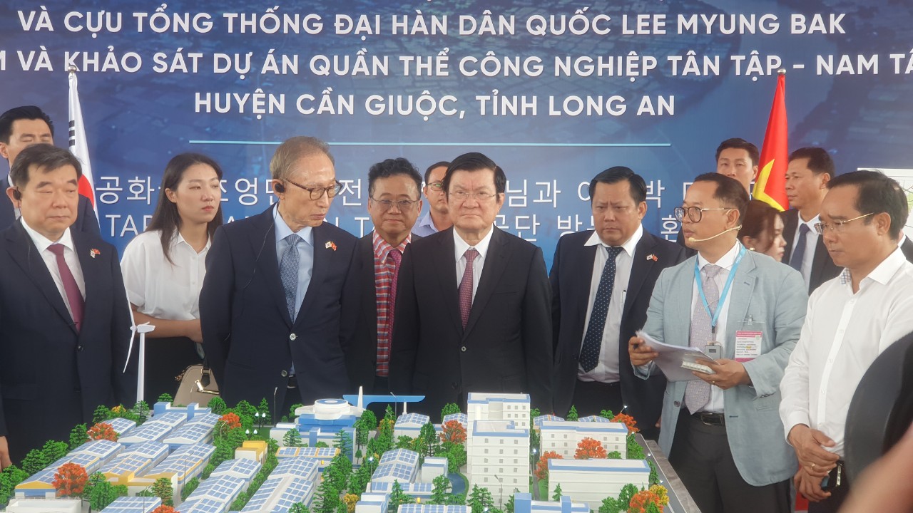 SAIGONTEL cùng Liên minh Tăng trưởng xanh đã tiến đến thí điểm đầu tư mô hình khu công nghiệp Low Carbon đầu tiên tại Việt Nam tại Quần thể công nghiệp Tân Tập – Nam Tân Tập tại Long An.