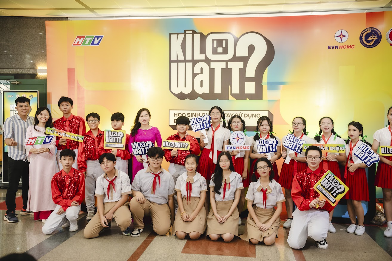 Các em học sinh tham gia chương trình Gameshow “Kilowatt”?.