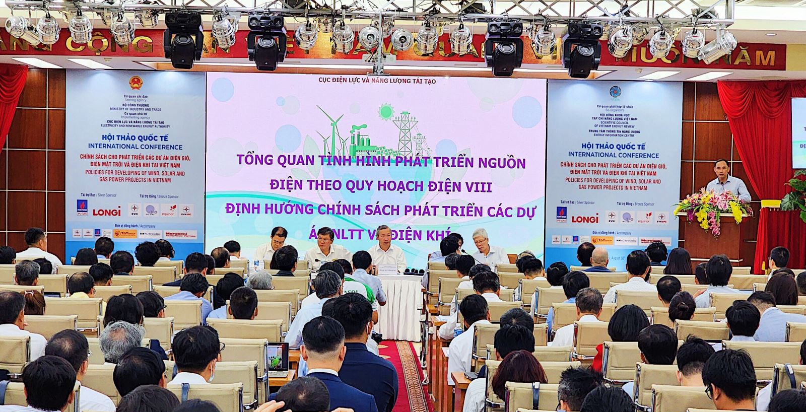 Hội thảo quốc tế về chính sách cho phát triển các dự án điện gió, điện mặt trời, điện khí tại Việt Nam.