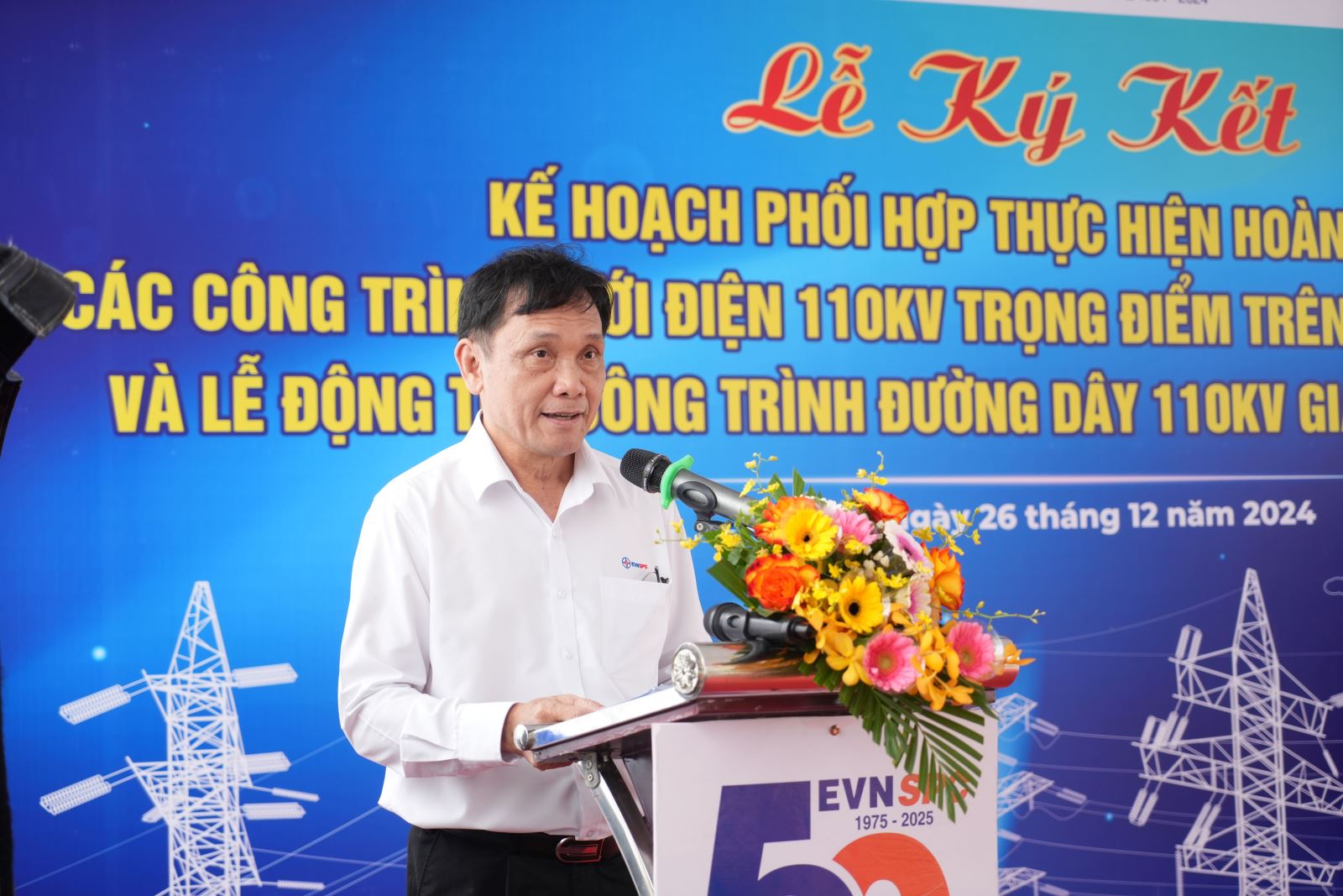 Tổng Giám đốc EVNSPC Nguyễn Phước Đức phát biểu tại buổi lễ