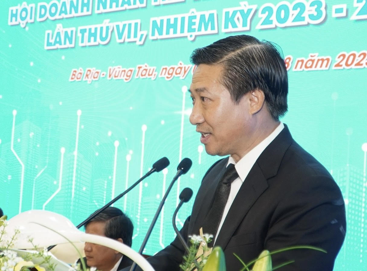  Ông Lê Đình Thắng, tái đắc cử Chủ tịch Hội DN trẻ Bà Rịa - Vũng Tàu nhiệm kỳ 2023-2026.