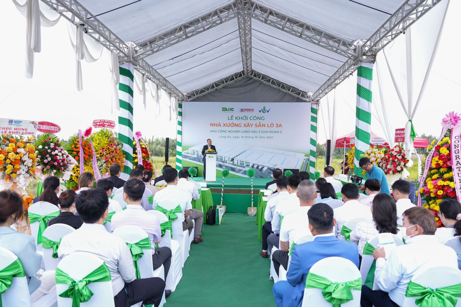 Ông Lee Swee Heng - Tổng Giám đốc Công ty TNHH Bericap Việt Nam - Nhà đầu tư tại nhà xưởng xây sẵn lô 3A phát biểu tại Lễ khởi công.