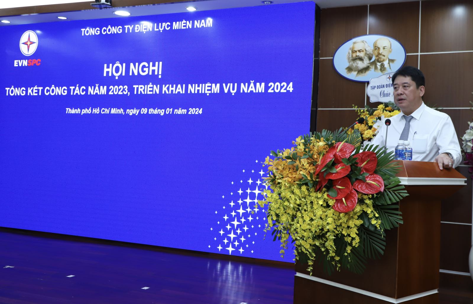 Tổng giám đốc EVN Nguyễn Anh Tuấn đánh giá cao nỗ lực và thành quả đạt được EVNSPC  trong năm 2023.