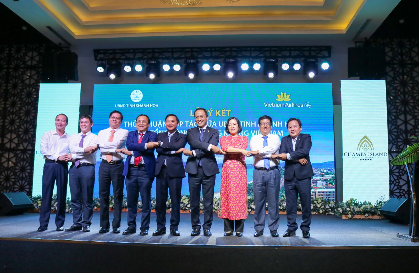 Hình ảnh tư liệu: Hội nghị UBND tỉnh Khánh Hòa gặp mặt doanh nghiệp du lịch đầu năm 2021