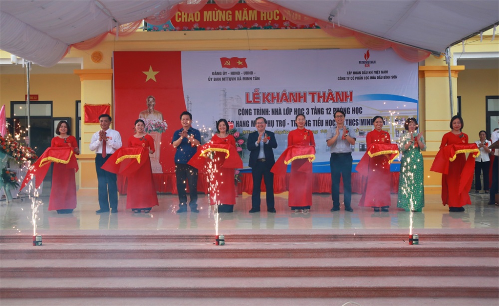 BSR tổ chức khánh thành Trường Tiểu học và THCS xã Minh Tân, huyện Kiến Xương, tỉnh Thái Bình. Công trình chào mừng kỷ niệm 62 năm Ngày Truyền thống ngành Dầu khí (27/11/1961 - 27/11/2023).