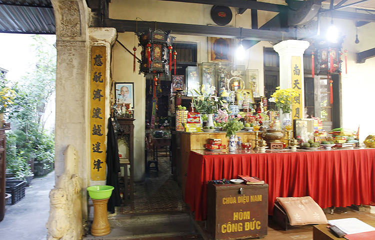 Chùa Diệu Nam là ngôi chùa Đại đạo Tam giáo đồng nguyên (Minh Sư đạo) còn lại duy nhất ở Thủ đô Hà Nội