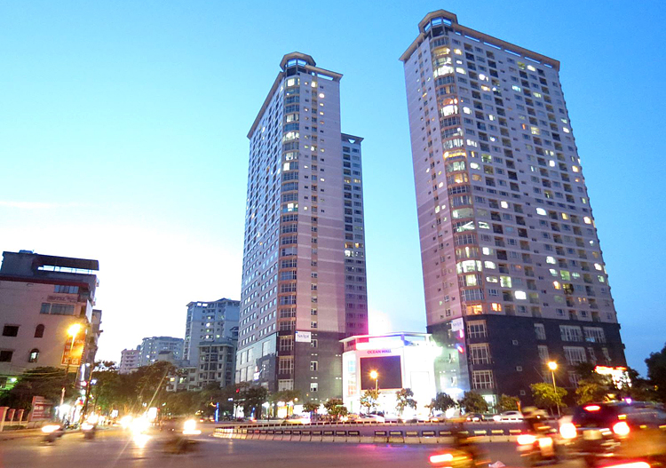 Cư dân chung cư Hancorp Plaza Làng Quốc tế Thăng Long vẫn chưa thể an cư.
