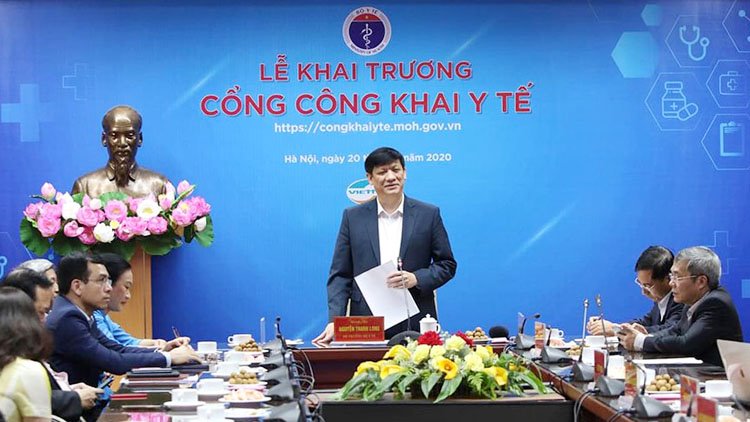 Bộ trưởng Bộ Y tế Nguyễn Thanh Long phát biểu tại buổi lễ.
