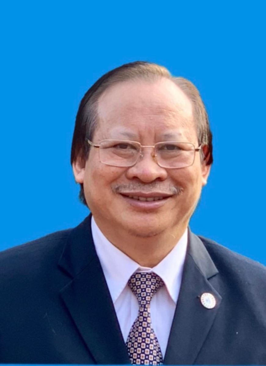 PGS.TS Nguyễn Viết Nhung, Giám đốc Bệnh viện Phổi Trung ương, Chủ nhiệm Chương trình Chống lao Quốc gia.