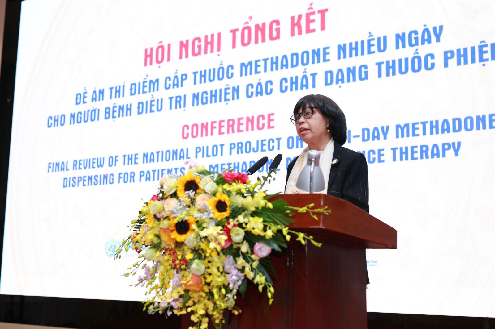 Bà Maria Elena Filio Borromeo, Giám đốc Quốc gia của UNAIDS tại Việt Nam.