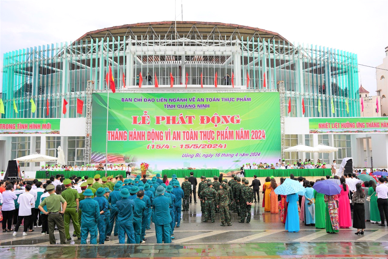 Quảng Ninh phát động Tháng hành động vì an toàn thực phẩm năm 2024.