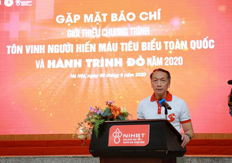 TS Bạch Quốc Khánh, Viện trưởng Viện Huyết học - Truyền máu Trung ương.