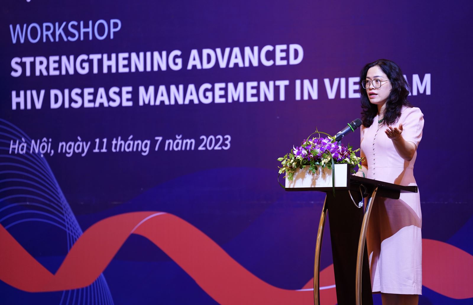 PGS.TS.BS Phan Thị Thu Hương, Cục trưởng Cục Phòng, chống HIV/AIDS (Bộ Y tế) .