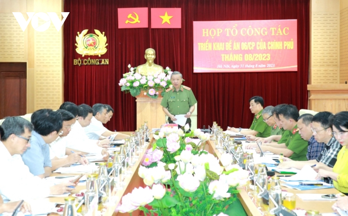 Bộ trưởng Tô Lâm phát biểu cuộc họp.