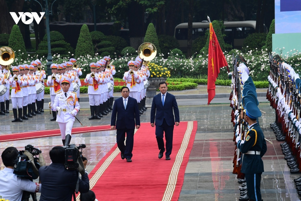 Thủ tướng Phạm Minh Chính chủ trì lễ đón Thủ tướng Campuchia Hun Manet. (Ảnh: Trọng Phú)