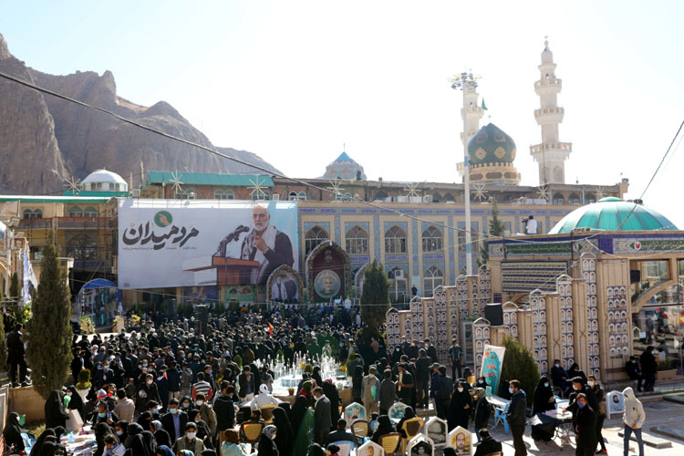 Người dân Iran tưởng niệm Tướng Qassem Soleimani - người tử vong sau vụ không kích của Mỹ. (Nguồn: Reuters​​​​​)