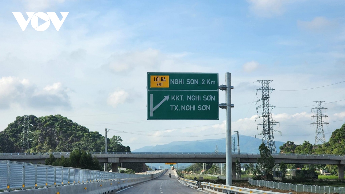 Cao tốc Nghi Sơn - Diễn Châu chuẩn bị thông xe.