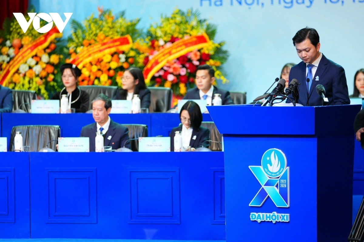 Anh Nguyễn Minh Triết, Bí thư Trung ương Đoàn, Chủ tịch Trung ương Hội Sinh viên Việt Nam phát biểu tại phiên trọng thể.