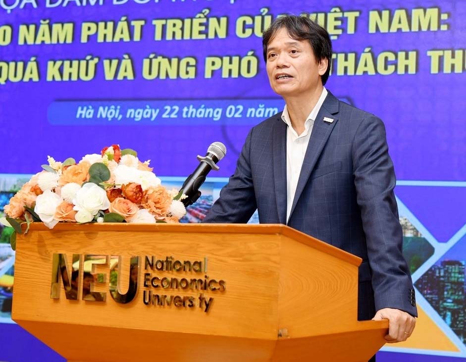GS.TS Phạm Hồng Chương, Hiệu trưởng Trường đại học Kinh tế quốc dân.
