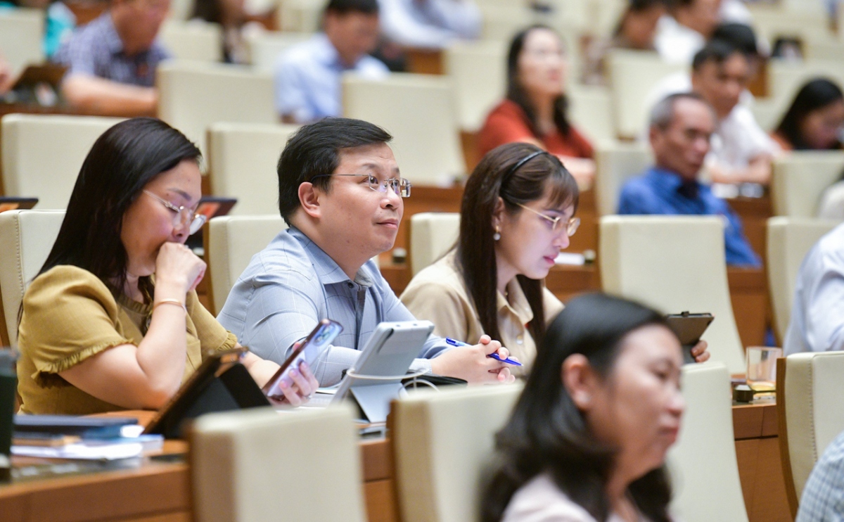 Phiên thảo luận về dự án Luật Thuế giá trị gia tăng (sửa đổi) được nhiều đại biểu quan tâm nêu ý kiến.