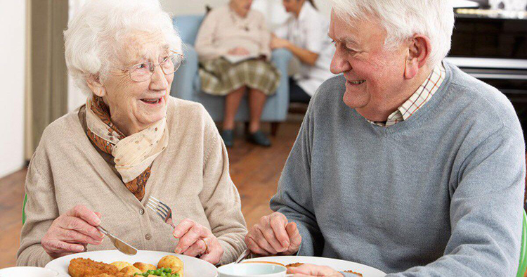 90% người già tại Đức sống trong viện dưỡng lão, bệnh viện; hoặc khu chăm sóc chuyên biệt. (Ảnh: KT)
