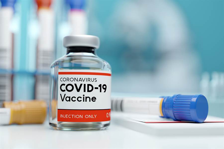 Vắc xin ngừa Covid-19 do Nga sản xuất tuyệt đối an toàn, theo chuyên gia. (Ảnh: Sputnik)