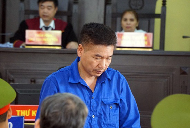  Bị cáo Trần Xuân Yến kháng cáo cho rằng bản thân không phạm tội Lợi dụng chức vụ và quyền hạn trong khi thi hành công vụ nên kháng án.