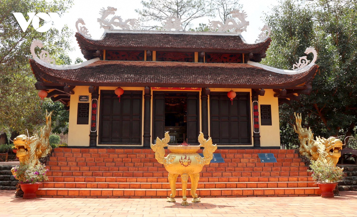 Đền thờ Âu Lạc tại Lâm Đồng được xây dựng mô phỏng khá toàn diện kiến trúc đền Hùng tại Phú Thọ.
