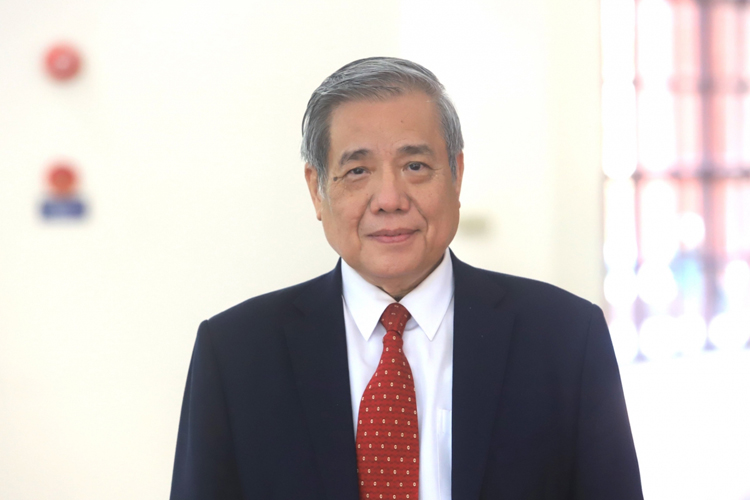 GS.TSKH. NGND Vũ Minh Giang - Chủ tịch Hội đồng khoa học và đào tạo (Đại học Quốc gia Hà Nội).