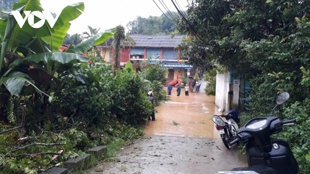 Một điểm ở thành phố Yên Bái bị ngập nước.