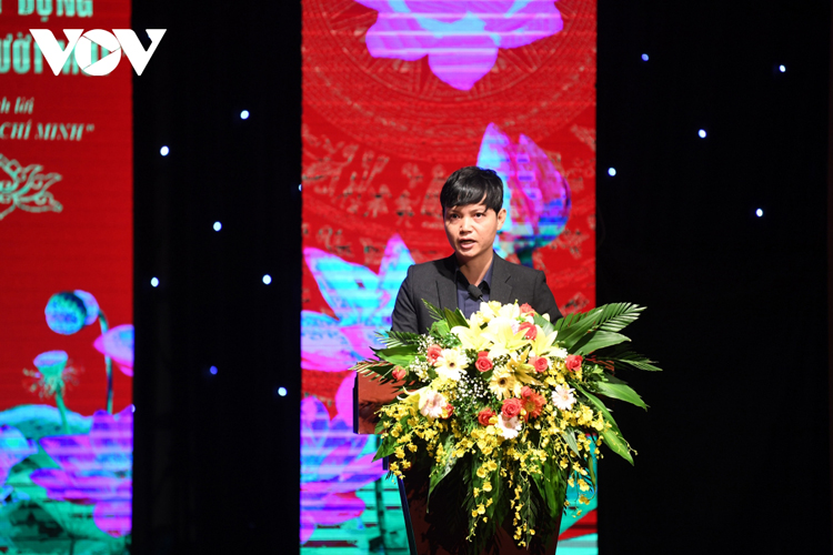 Nhà báo Trần Bá Duy, Ban Văn hóa - Xã hội (VOV2) trình bày tham luận tại Đại hội. (Ảnh: VOV.VN)