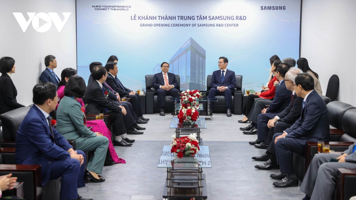 Thủ tướng Chính phủ Phạm Minh Chính đã tiếp ông Lee Jae Yong, Chủ tịch Tập đoàn Samsung Chủ tịch Samsung.