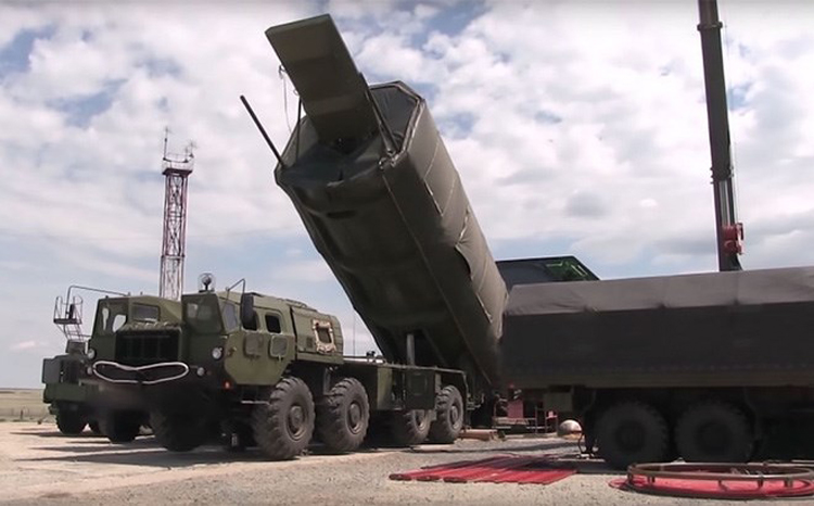 Tên lửa Avangard của Nga có thể khai hỏa từ xe phóng hoặc từ hầm ngầm.