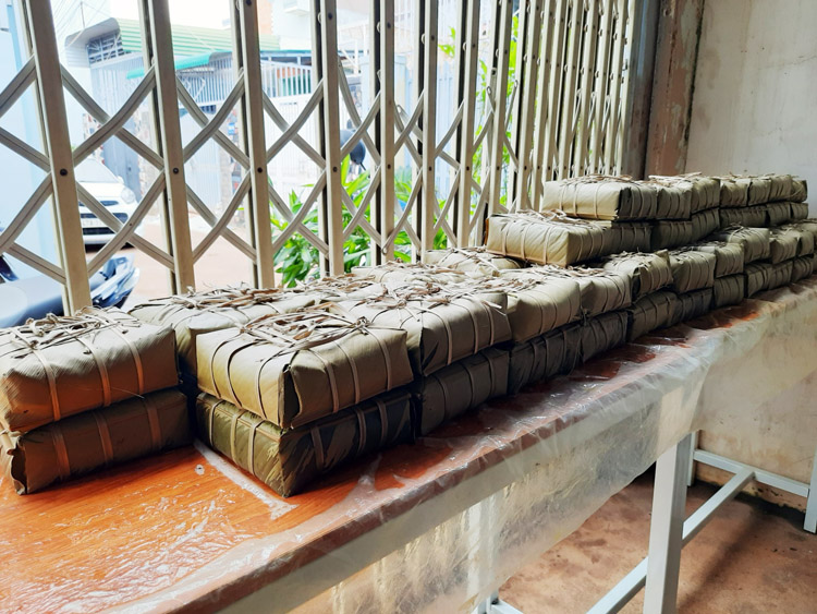 Số bánh này đã được gửi tặng các khu cách ly tập trung ở thành phố Buôn Ma Thuột.