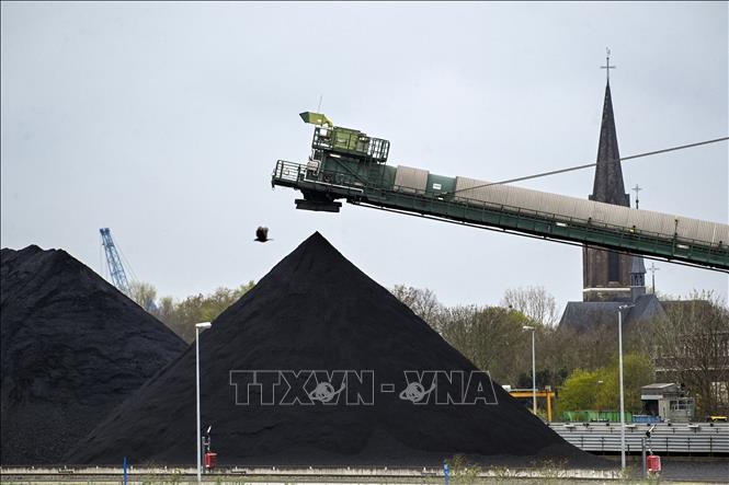 Khai thác than đá cứng phục vụ nhà máy điện than ở Duisburg, miền Tây Đức ngày 5/4/2022. (Ảnh tư liệu: AFP/TTXVN)