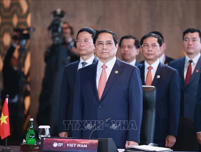 Thủ tướng Phạm Minh Chính và Trưởng đoàn các nước ASEAN tham dự Lễ khai mạc Hội nghị Cấp cao ASEAN lần thứ 42. (Ảnh: KT)