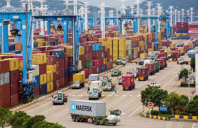 Sự tắc nghẽn của chuỗi cung ứng toàn cầu là một trong những nguyên nhân khiến kinh tế thế giới ảm đạm. (Ảnh: CNS/Reuters)