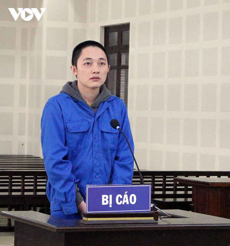 Bị cáo Wang Qing Lin tại tòa